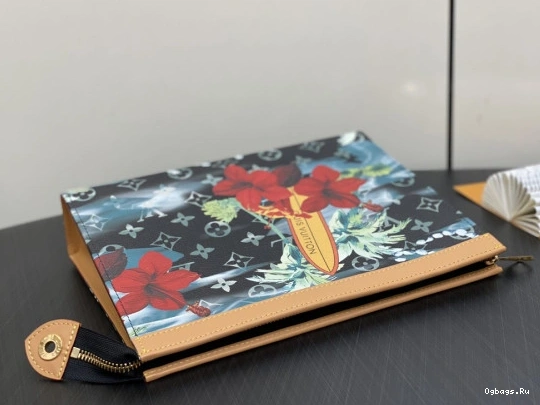 VOYAGE-27*21*6CM POCHETTE VUITTON LOUIS 0422